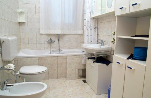 Sunshine Apartments Podstrana - Photo 15