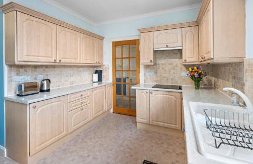 Oban Bay Views - Fireplace, Games & Books - Foto 12