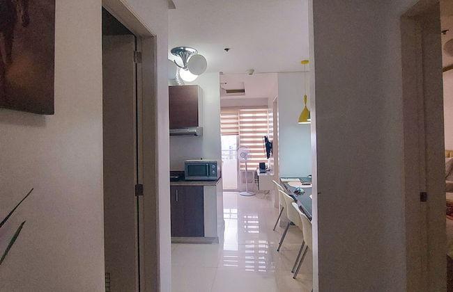 Manila Bay City View Room with Free Pool - Photo 4