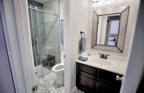 Rustic Modern Condo - Close to Village - Sleeps 10 - Foto 16