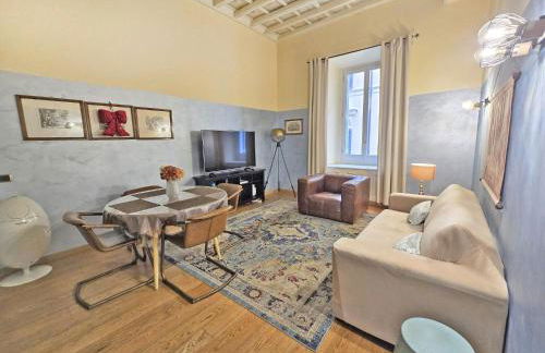 Splendid Home Pantheon - Photo 1