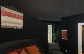 NEW Unique Stay w King Beds and Private Hot Tub - Foto 20