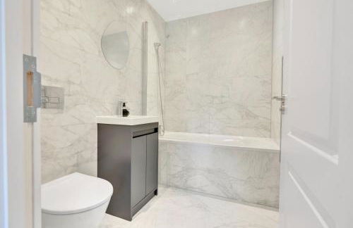 Travard at Heathrow 386 - Foto 23