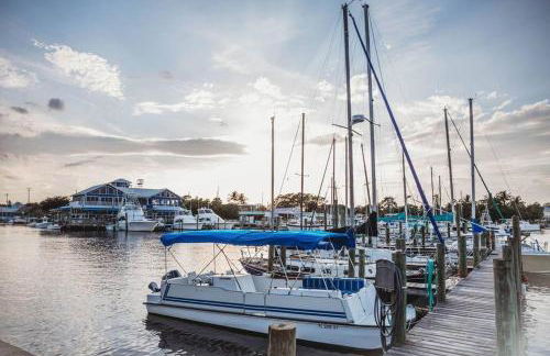 Sailfish Suites 2 - pet friendly & waterfront - Photo 11