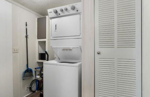 The Sweet Retreat by Simple Life Rentals - Photo 24