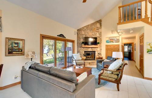 Sturgeon Bay Hideaway with Direct Water Access! - Photo 6