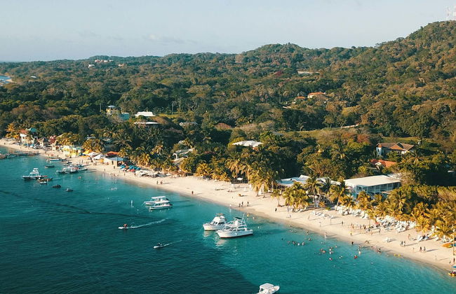 Luxury Catamaran Cruise - Photo 1