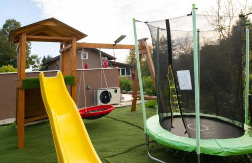 Awesome Home In Gornji Vinkovec - Foto 19