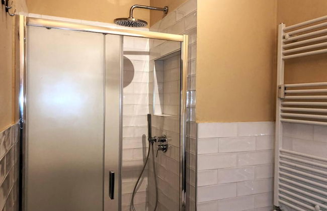 Inviting 2-bed Apartment in Milano - Foto 12