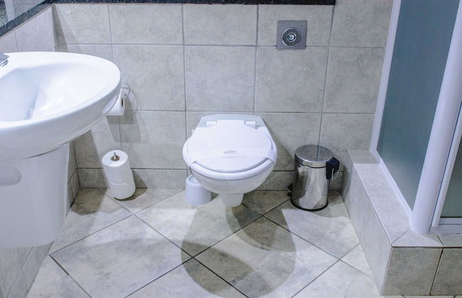 Strand Pavilion - Photo 32