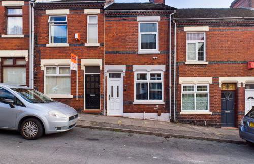 Whitmore House By RMR Accommodations - Newly Refurbed - Modern - Parking - Central - Foto 44