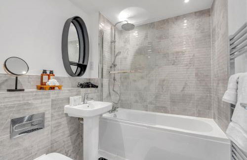 Brand New Luxurious 3bed House by AYMONS HAVEN - Foto 6