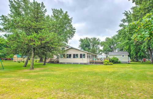 Lakefront Spicer Cabin with Dock and 2 Kayaks! - Foto 44