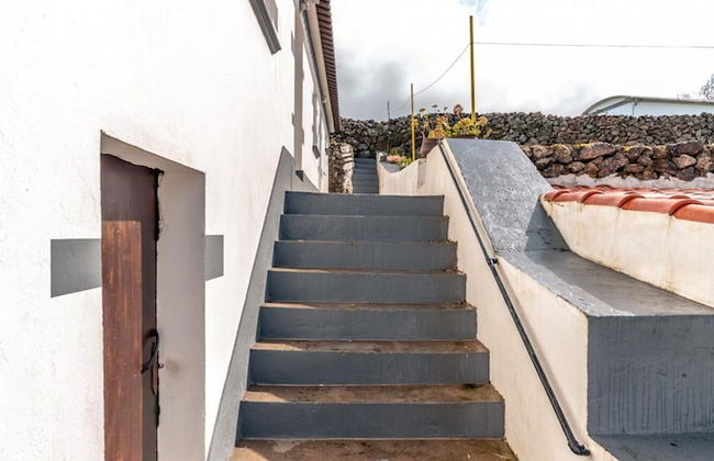 Casa do Tio Jos in Doze Ribeiras - Photo 31