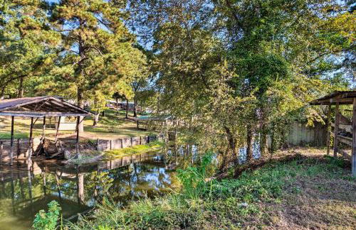 Lovely Toledo Bend Studio with Scenic Views! - Foto 36