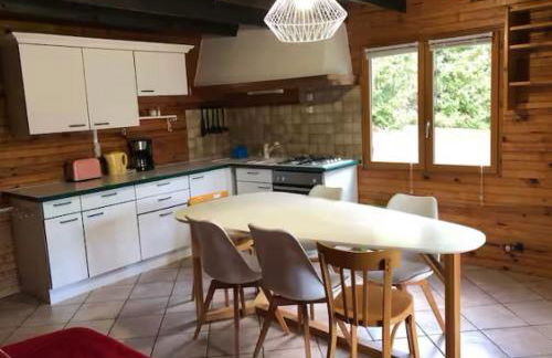 Chalet autonome avec étang pleine nature - Foto 10