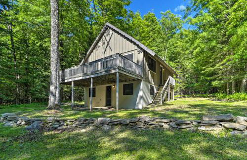 Sleek Cabin with Deck, 8 Miles to Mount Snow and Hikes - Foto 30