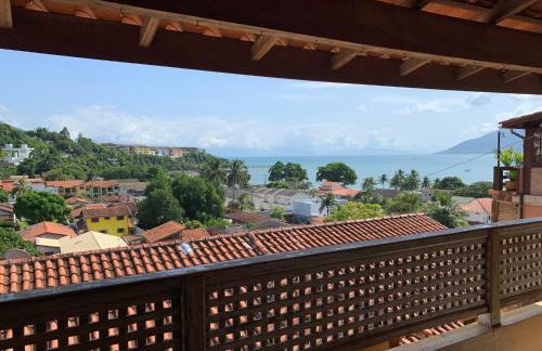 Casa na praia Litoral Norte com vista para o mar perto do centro - Foto 13