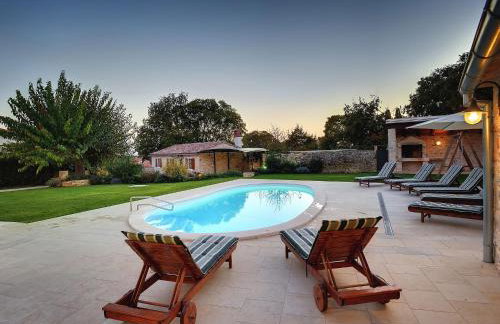 Holiday Home in Golas With Private Pool - Foto 78
