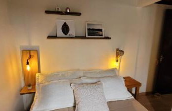 Hospedagem Doce Lar - Casa Bougainville - Foto 13