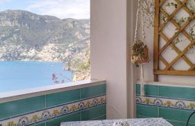 Panoramic Sea View Apartment with Balcony in Central Praiano, Casa Mimì Junior - Photo 1