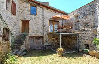 Gîte - Belle maison de village - Photo 1