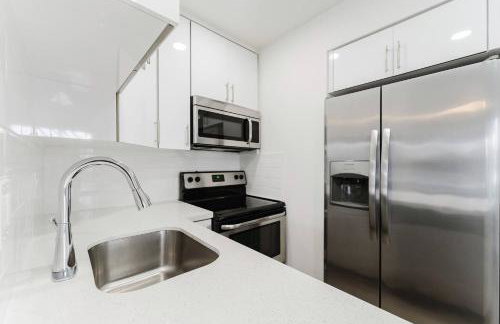 Waterfront Getaway | Pool, Hot Tub & Gym - Photo 15