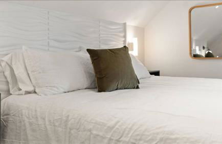 1B Luxury European Barndo FARM STAY Wedding Venue - Foto 40