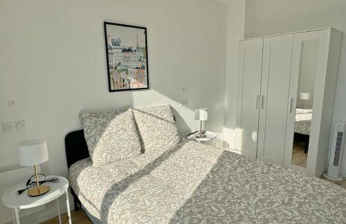 Cozy Paris Gateway Apartments Groups with free parking - Foto 40