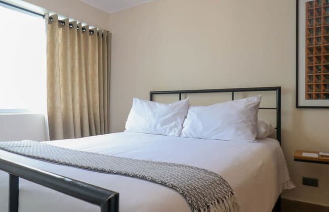 w Charming 2BR Near Central Restaurante - Photo 16