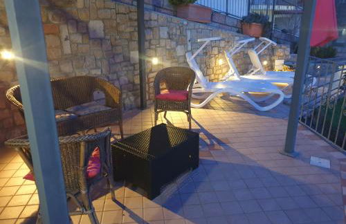 Casa Elka Residence Lake view and pool by Garda Domus Mea - Photo 77