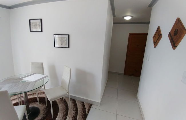 Tropical Condo BBQ Pool 5min to Airport - Foto 28