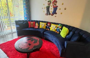 Mario, Disney & not themed Loft Universal Studios 10min loft apartment - Foto 35