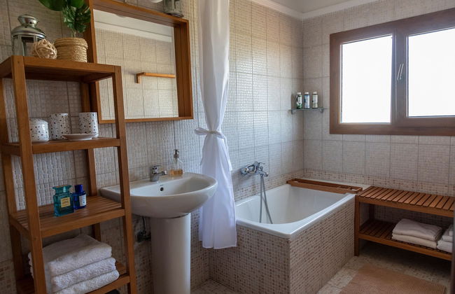 halu! Modern Villa w Pool & Tennis - Foto 15