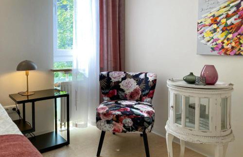 170qm Apartment in Natur für Familien mit Parken, 2 Balkone, und Küche - Photo 10