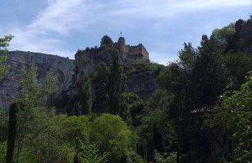 maison au coeur de Fontaine de Vaucluse, nichée sur le rocher et surplombant la sorgue - Foto 23
