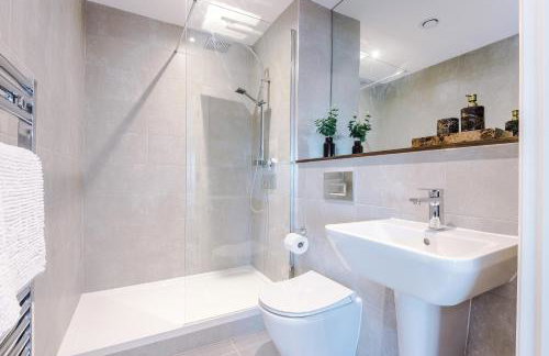 Leeds City Skyline Views - 2 Bed Flat - Foto 18