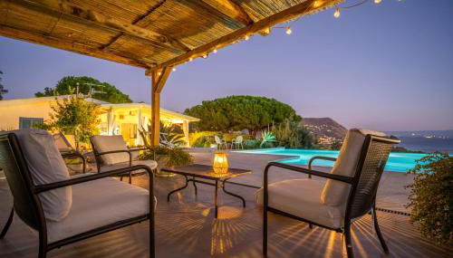 Villa Michaela con piscina privata e vista mare - Foto 3