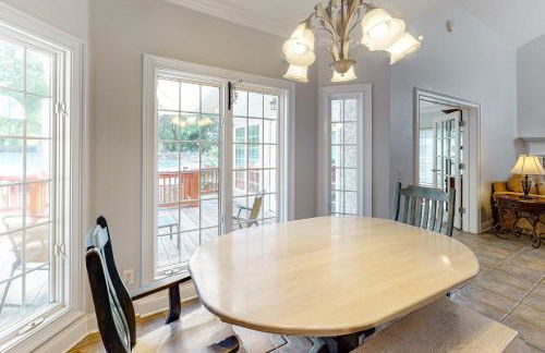 Beautiful home with modern conveniences - close to the beach, dogs welcome - Foto 15