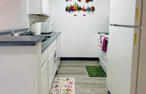 Phoebe's Place - A Friends' Inspired Escape - Foto 41