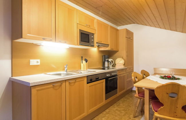 Spacious Apartment with Garden near Ski Area in Wagrain - Photo 7