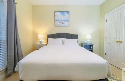 Spacious King Suite Home With Serene Patio - Foto 15