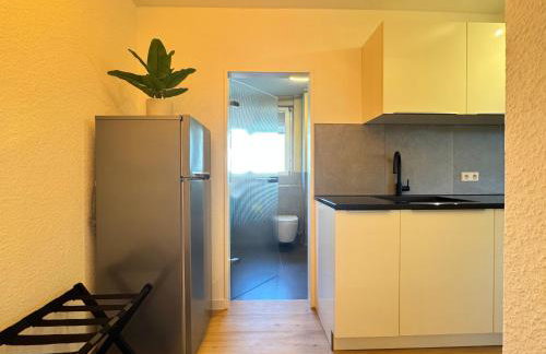 Garden Gallery - Boutique Apartment - Photo 33