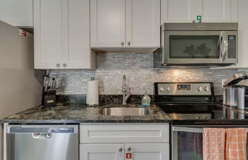 Tranquility Pelican Suite - Oceanfront Paradise! - Foto 28