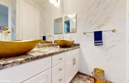 Luxury House with Movie Theater - Foto 34