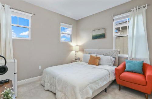 Placid Vibe Spacious 7-BR with Free Parking - Foto 24