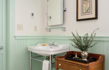 Restored Farmhouse Near Kezar Lake & Country Club - Foto 33