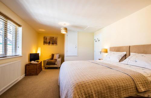 Buxton centre cosy cottage with free secure parking - Foto 10