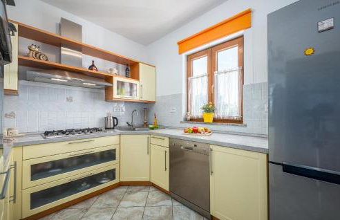 Two-Bedroom Holiday Home In Tinjan - Foto 32