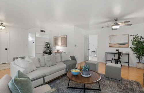 Shangri La Home - Boho Chic with Patio Pool & Grille - Foto 9